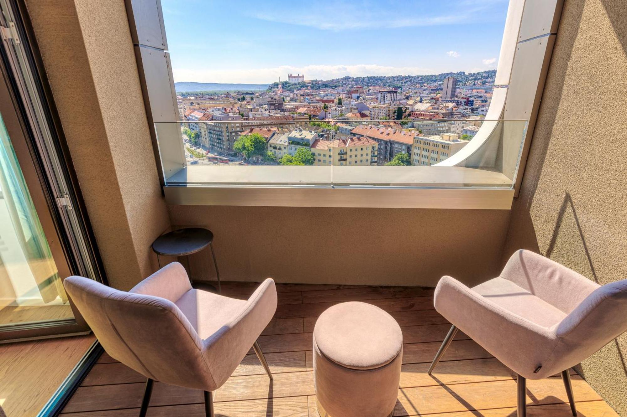 Sky Park 1 - Luxurious #Instaworthy Apartment In Downtown City Center With Included Parking, Best Address In Town Bratislava Luaran gambar