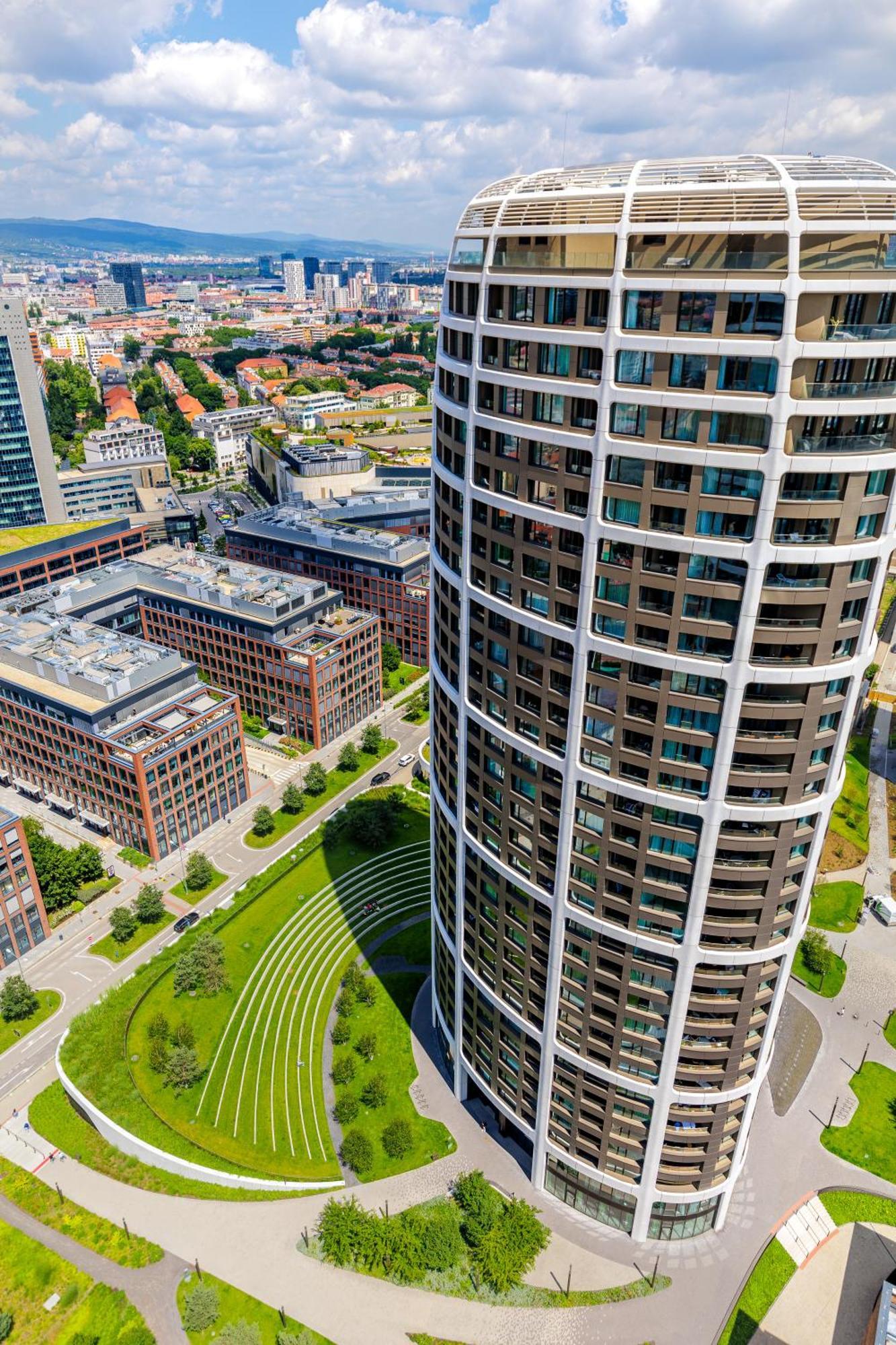 Sky Park 1 - Luxurious #Instaworthy Apartment In Downtown City Center With Included Parking, Best Address In Town Bratislava Luaran gambar